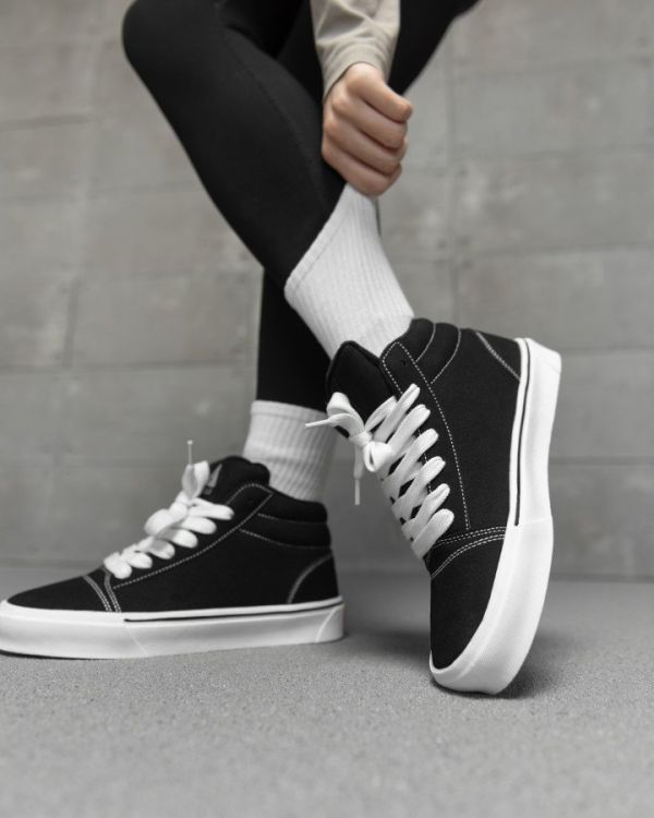 Жіночі кросівки totem black /white ТР6446