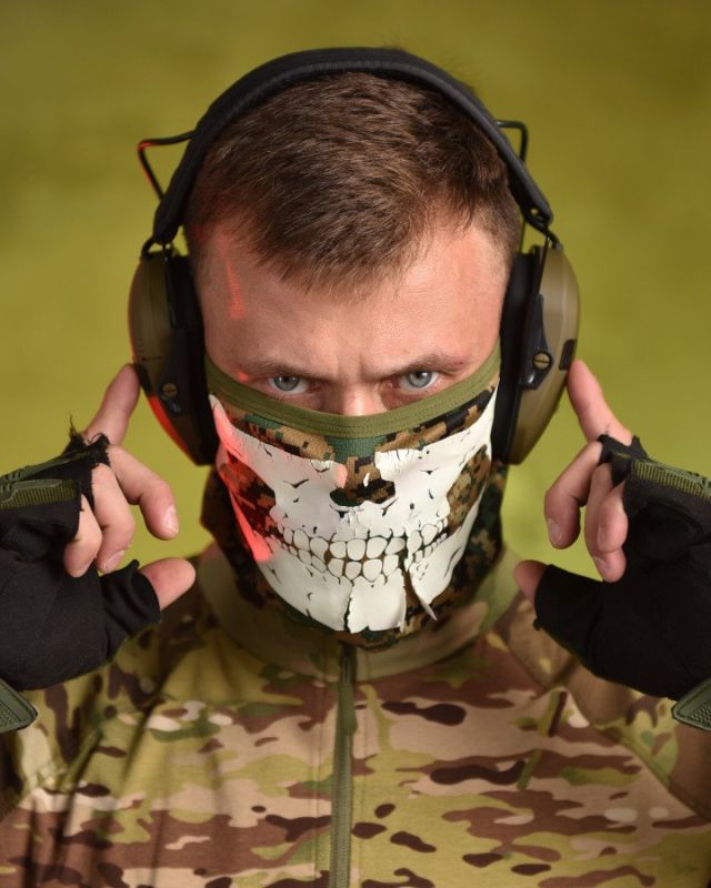 Активні навушники для стрільби WALKER'S RAZOR ВТ1045