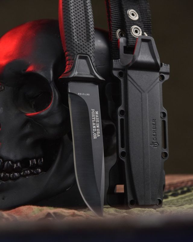 Ніж Gerber total black ОЛ2826