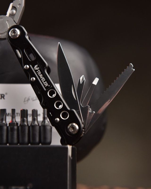 Мультитул steel black traveler ВН11058