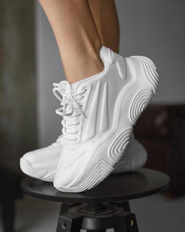 Жіночі кросівки lobi white РА5000