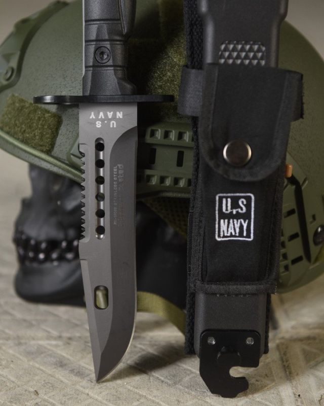 Ніж U.S. Navy black ВТ4788
