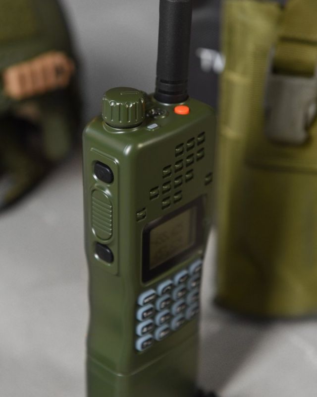 Радіостанція портативна тактична двох діапазонна. a833 Рація Baofeng AR-152 ВТ3737
