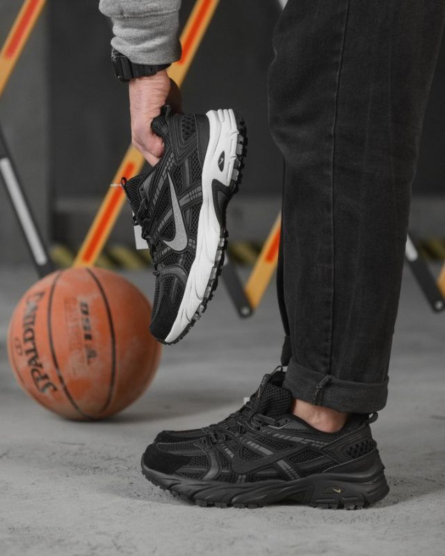 Чоловічі кросівки true black НП4871