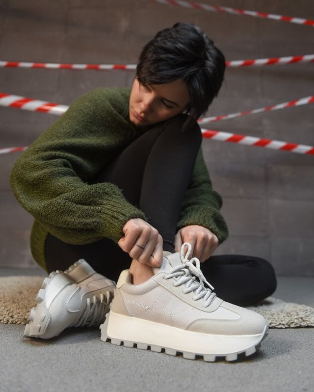 Жіночі кросівки samanta grey НП4841