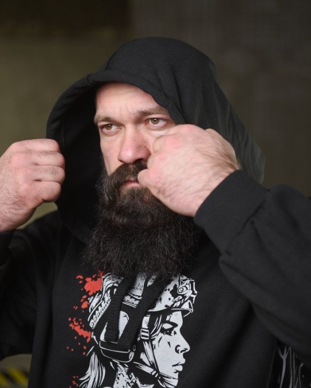 тепла худи ghetto warrior НП4873
