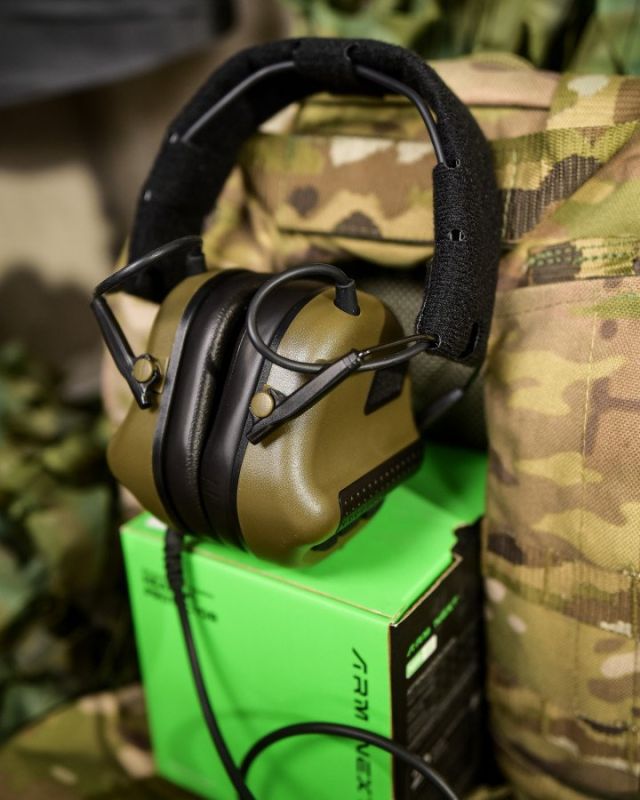 ТАКТИЧНІ АКТИВНІ НАВУШНИКИ arm next M32 FG ОЛІВКОВИЙ 2-0+
