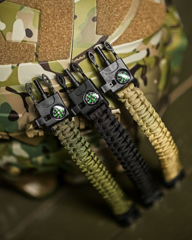 PARACORD БРАСЛІТ З ВІСКОРЕМ, КОМПАСОМ ТА СВИСТКОМ ОЛИВА /\