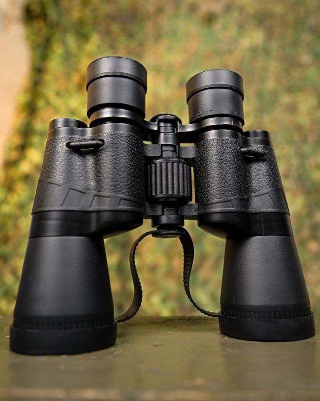 Бінокль Comet AXP203 7x50 чорний, чохол в комплекті