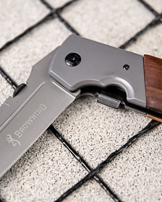 Ніж-викидний Browning wood РП7371