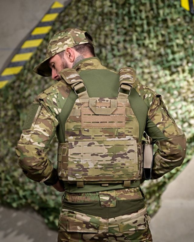 Плитоноска 4 швидких скидання з напашником мультикам frezzi РП7349
