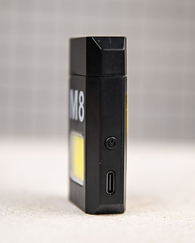 Електроімпульсна запальничка M8 USB з ліхтариком ПП8038