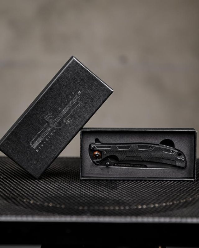 Ніж викидний Extrema ratio black ВТ6879
