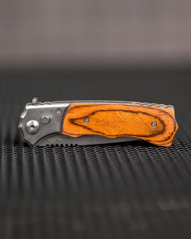 Ніж викидний wood ВТ6954