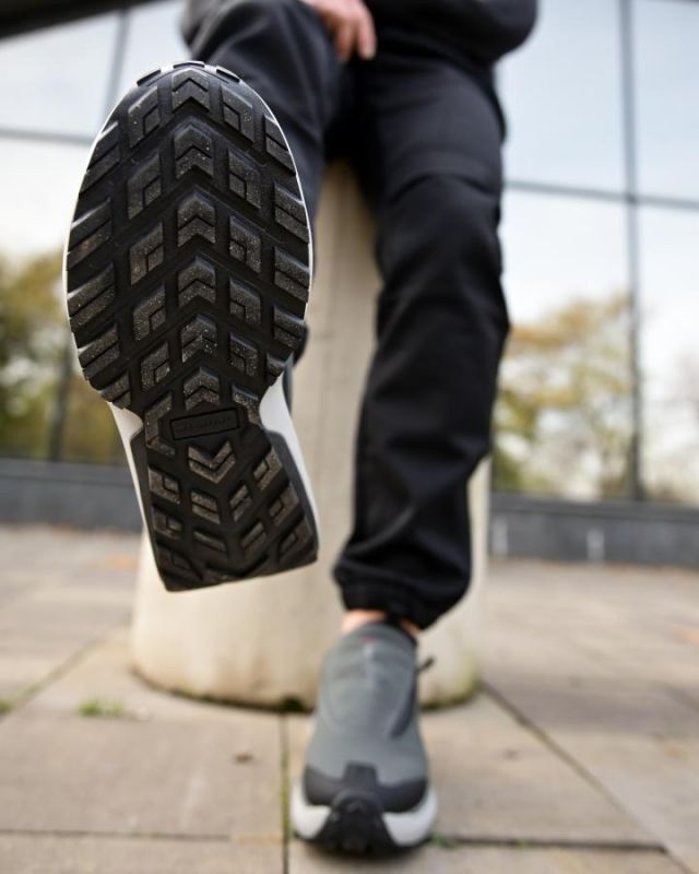 Зимові термо кросівки Salomon grey   4 ТР6429