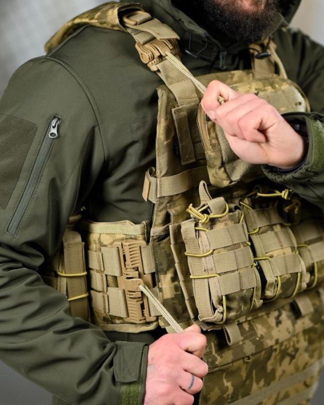 Плитоносій 4 швидких скидання з нашивкою 7.62 піксель ТР6430