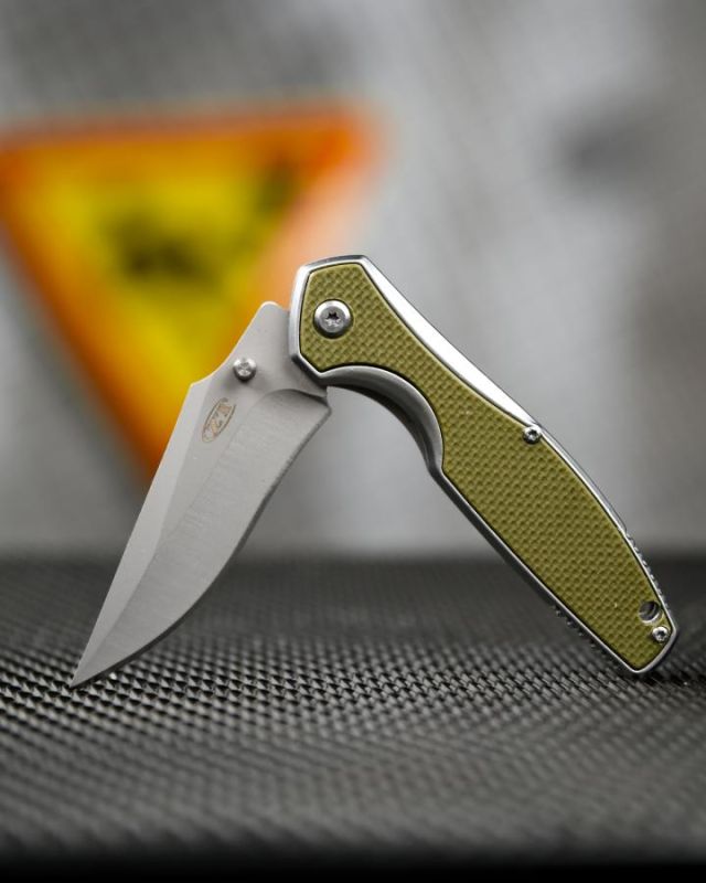 Ніж викидний ZT olive ВТ4770