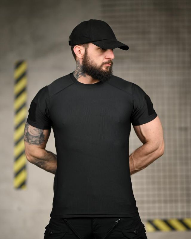 Тактична футболка (Compression Fit) чорна ТР6915