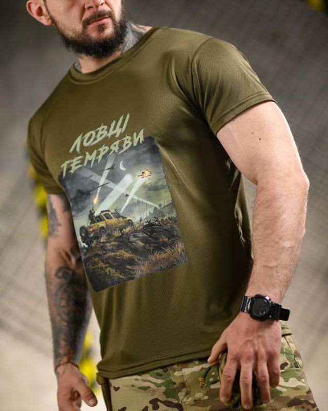 Тактична футболка BORN OF WAR Ловці темряви олива ВТ4719