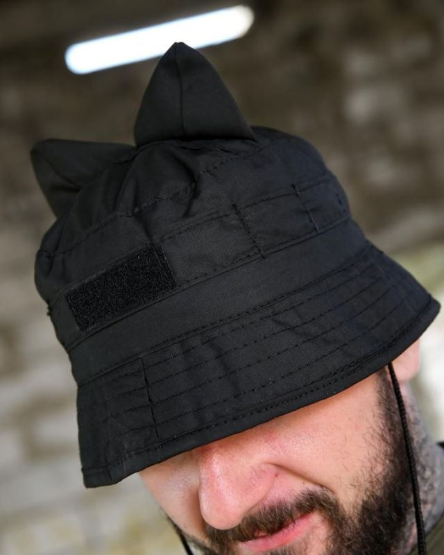 Панама EARS чорна ТР6934