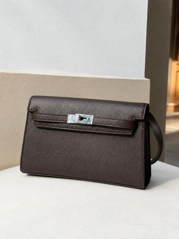 Жіночий клатч LUNARA Bag коричневий ВТ4710