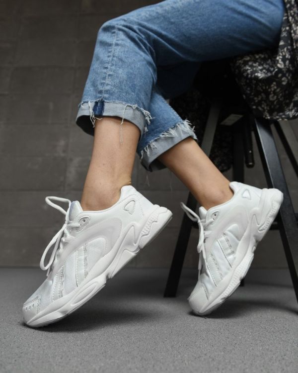 Жіночі кросівки pure white РА5008