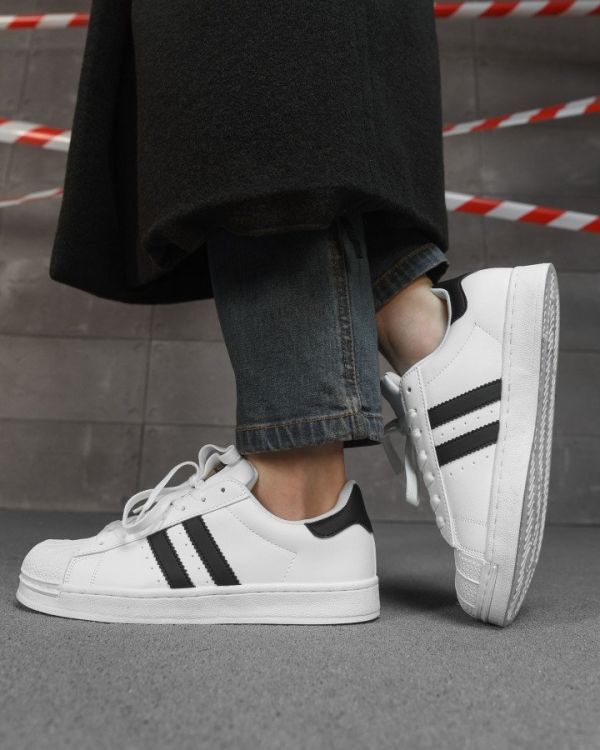 Жіночі кросівки STAR white/black НП5009