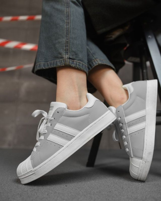 Жіночі кросівки STAR grey /white НП5012
